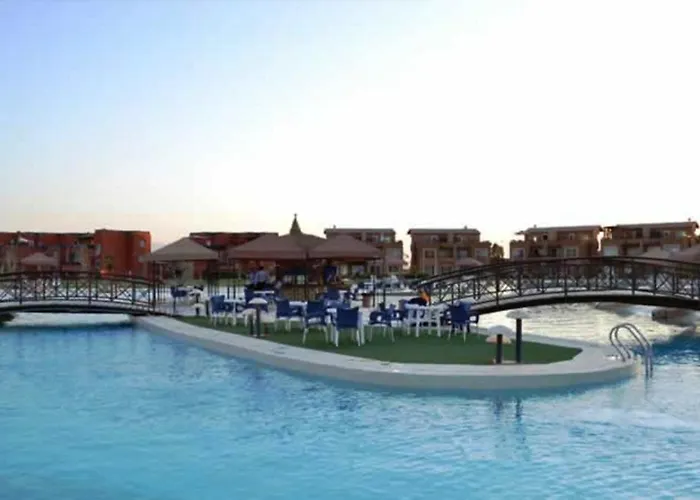 Дом отдыха Palermo In Marina Wadi Degla Ain Sokhna With 250 Sqm Private Garden & Near To The Айн-Сохна